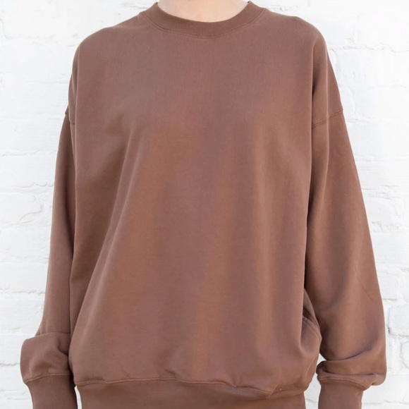 brandy melville sweater 💕🤍 - Picture 6 of 8